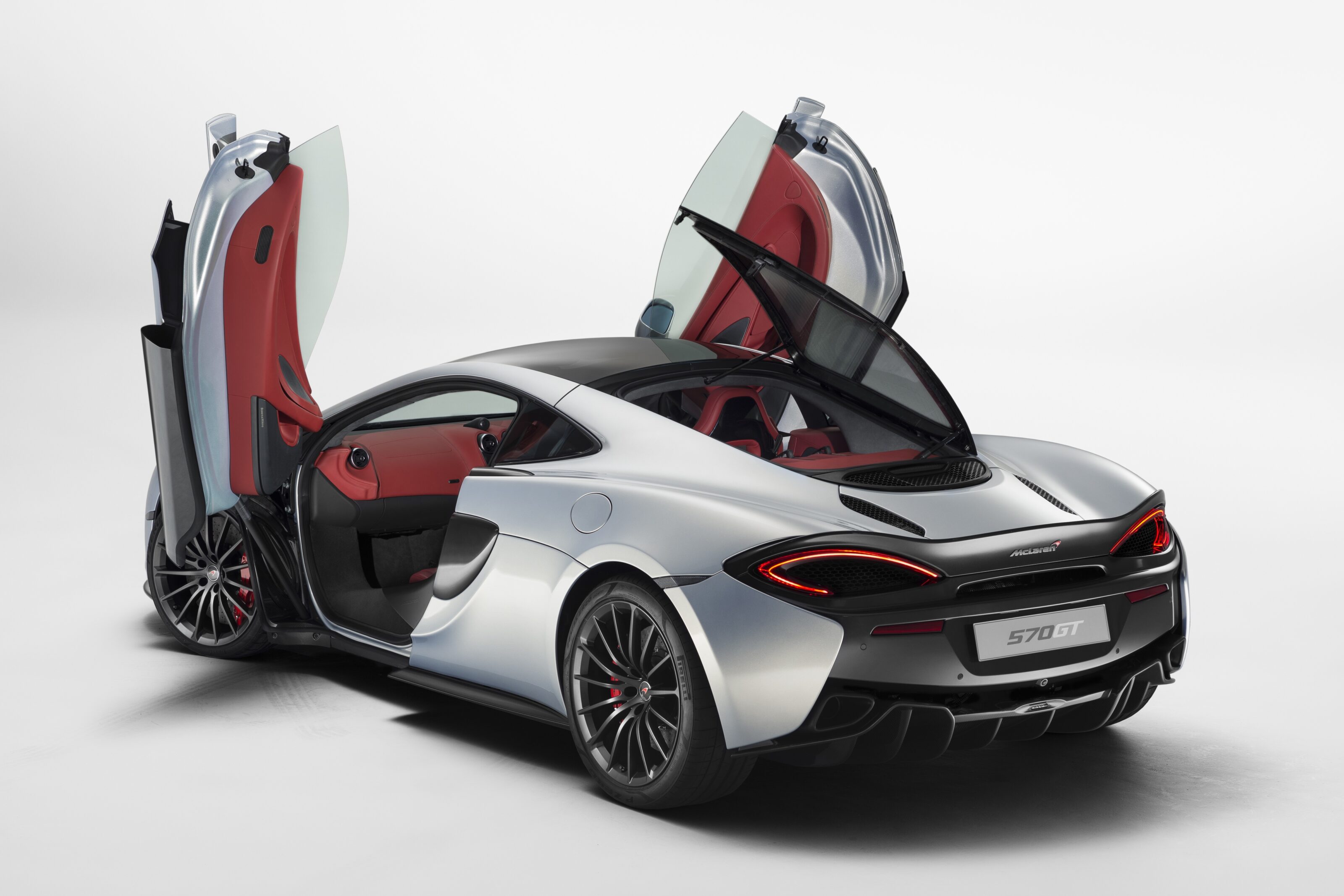 6223-Mc Laren +570GT_04