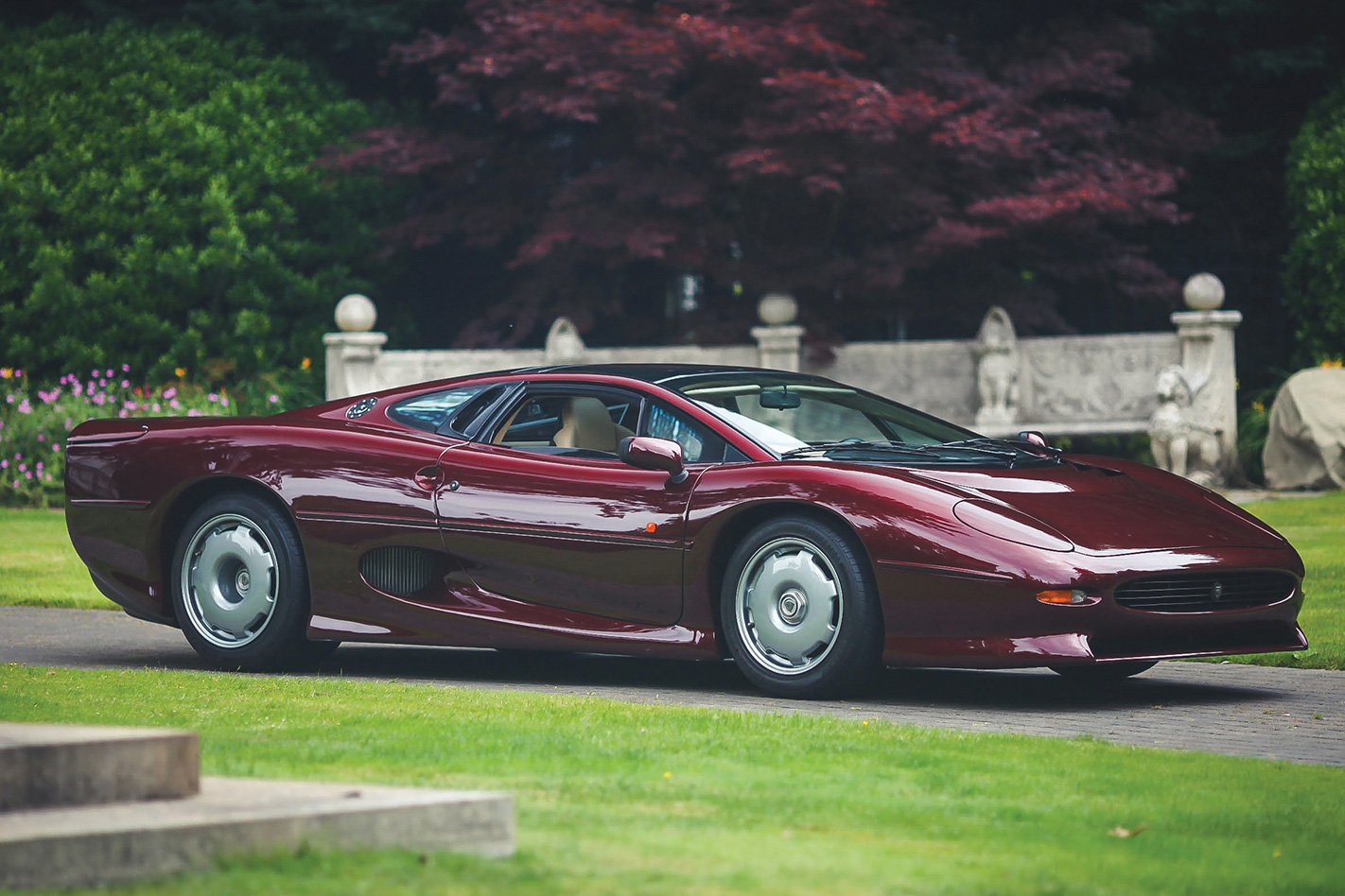1993 Jaguar XJ220