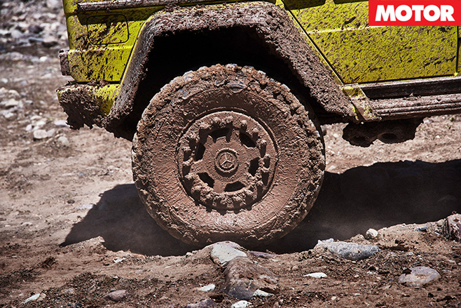 2016 Mercedes G500 4x4 Squared tyres
