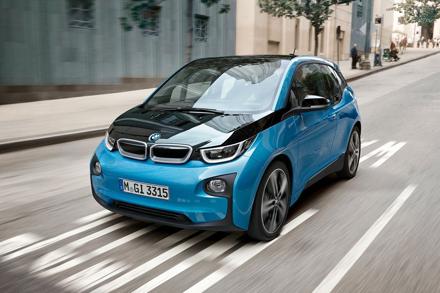 Private EV and hybrid sales
