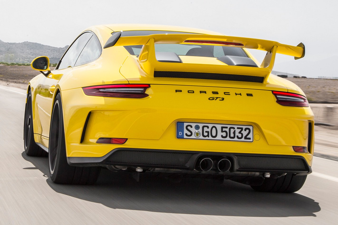 2017 Porsche 911 GT3 manual rear