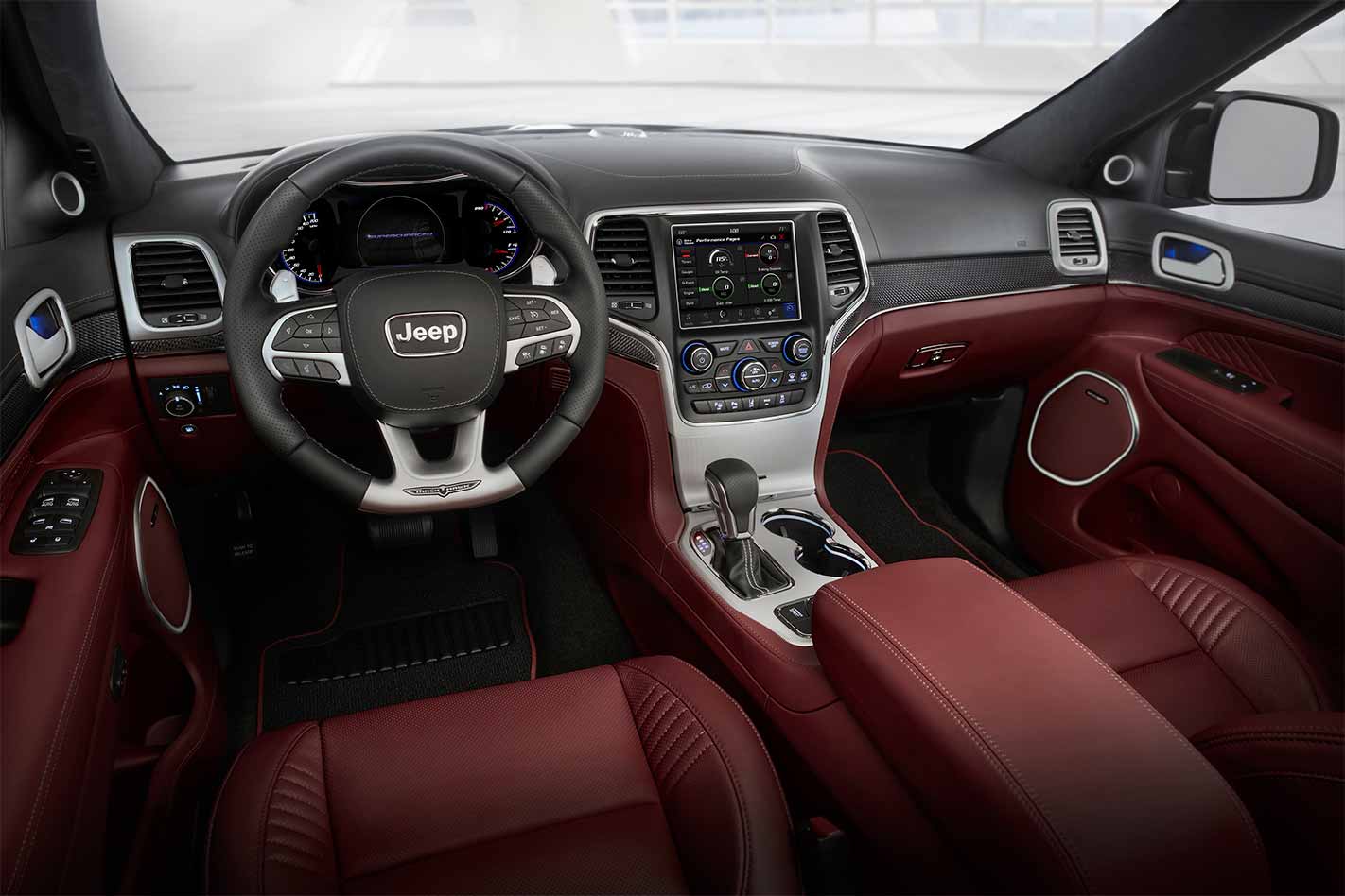2018 Jeep Grand Cherokee Trackhawk interior
