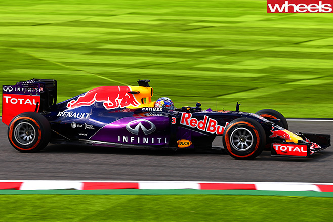 Red -bull -F1-Car.