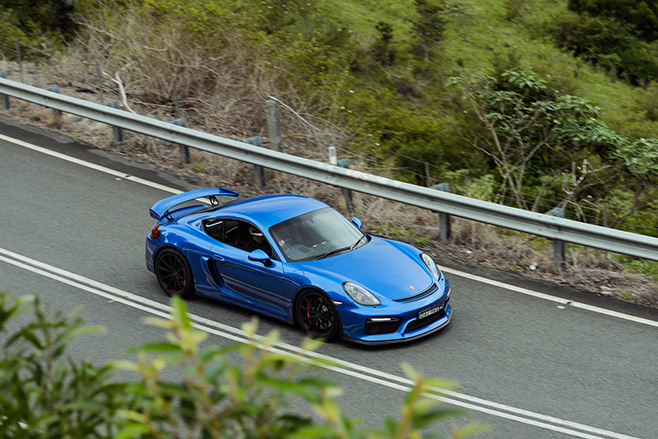 Porsche Cayman GT4