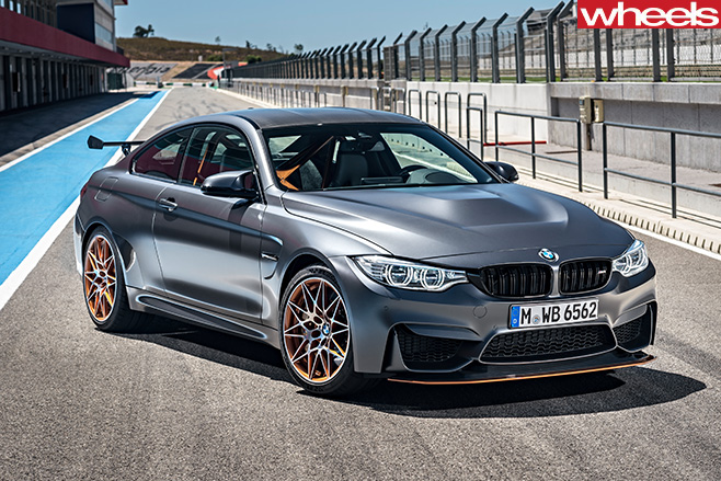 BMW-M4-GTS-side