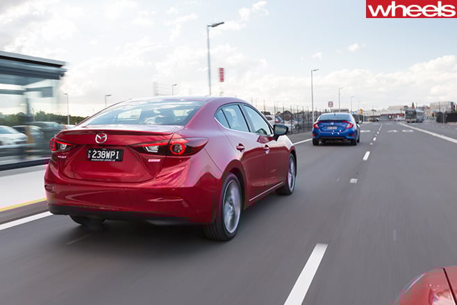 2016-Mazda -3-SP25-Astina -rear -side