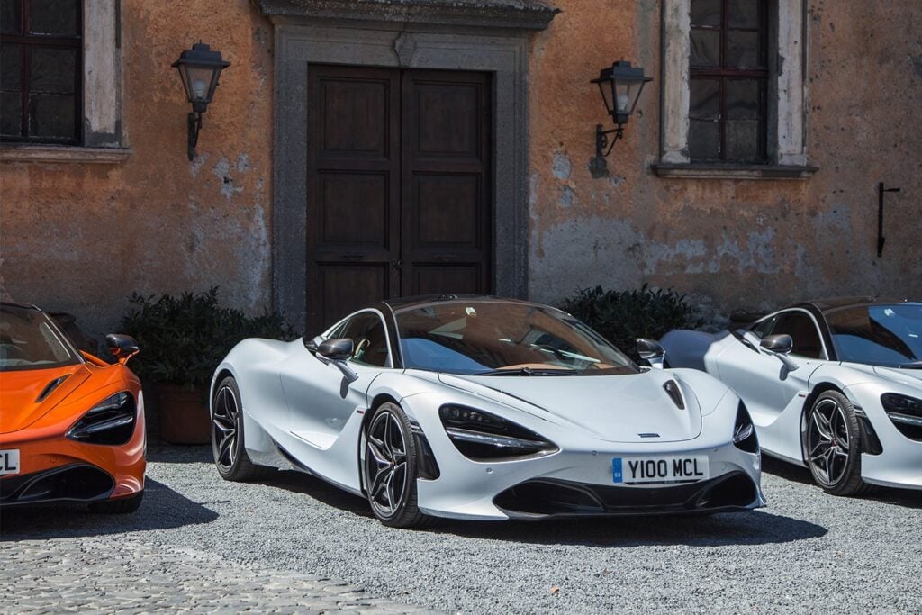 2017 McLaren 720S fast facts