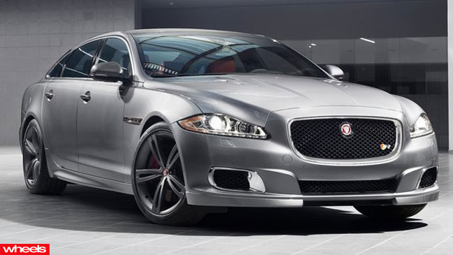 Jaguar XJR