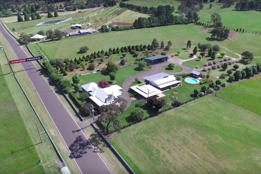 Bathurst house at Mt Panorama