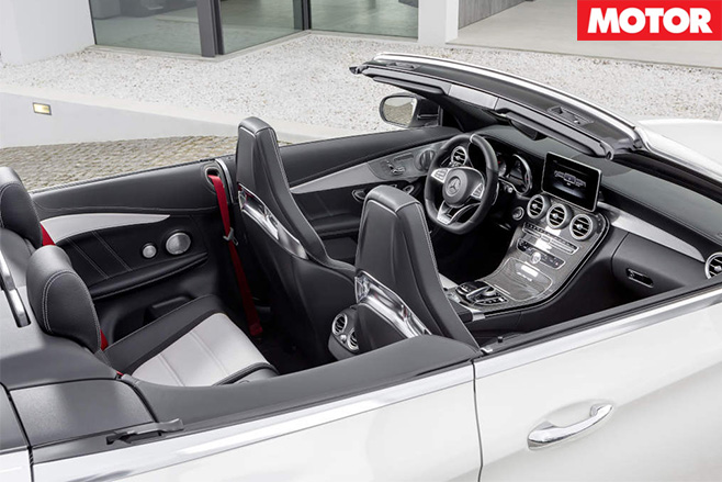Mercedes-AMG C63 cabriolet interior