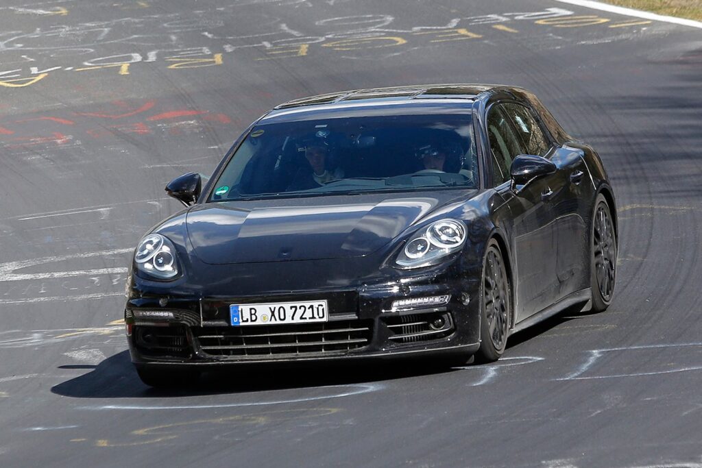 New Porsche Panamera