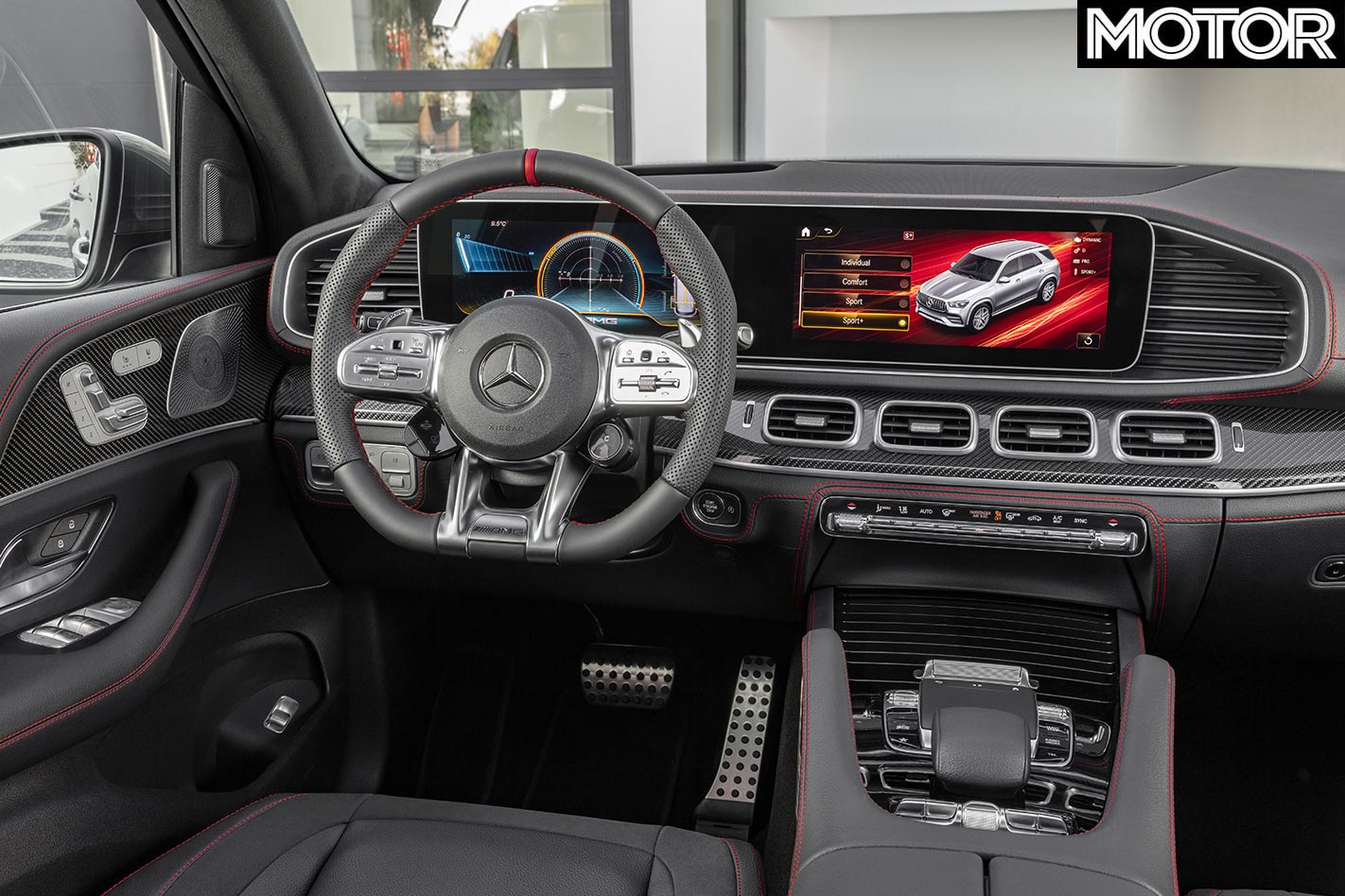 Mercedes-AMG GLE53 interior