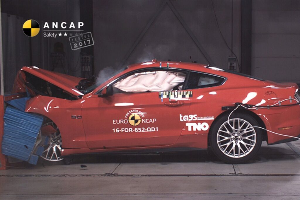 2017 Ford Mustang ANCAP crash