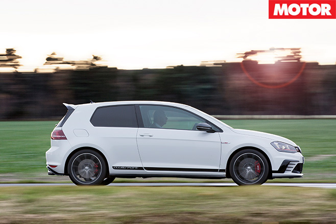 Volkswagen Golf GTI Clubsport side