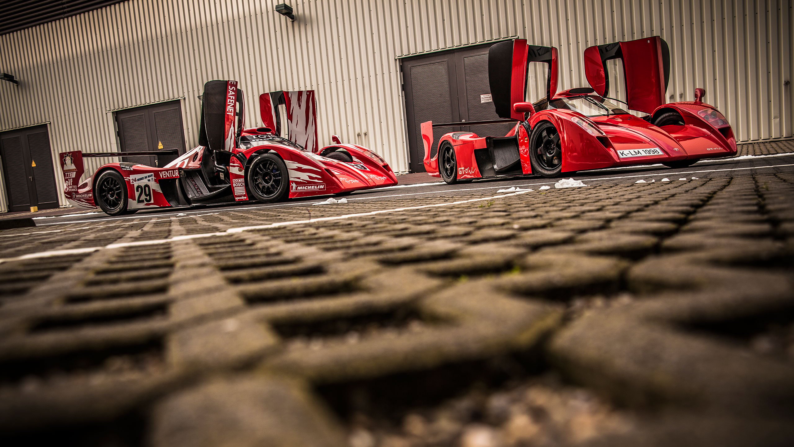 TS020 Wallpaper