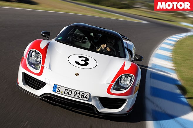 Porsche 918 Spyder front driving