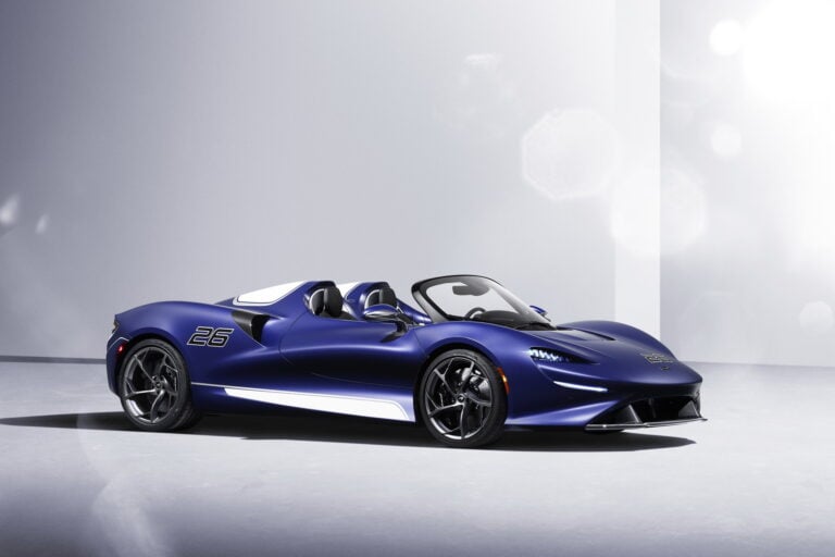 2021 McLaren Elva