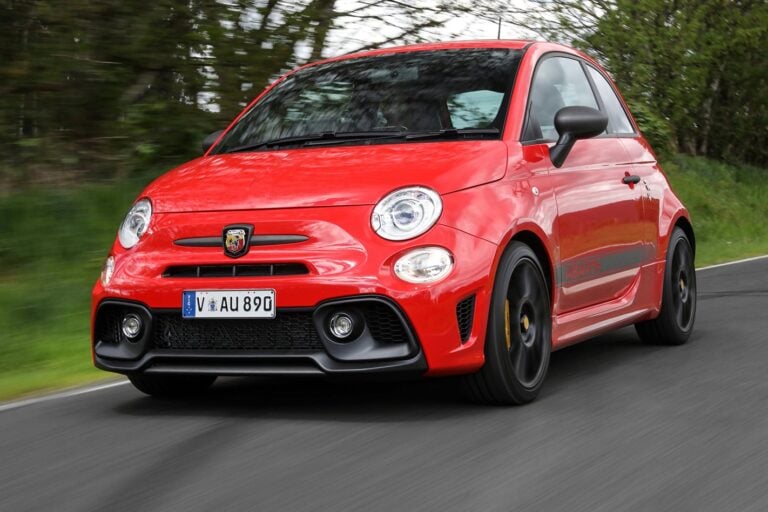Abarth 595 cover MAIN