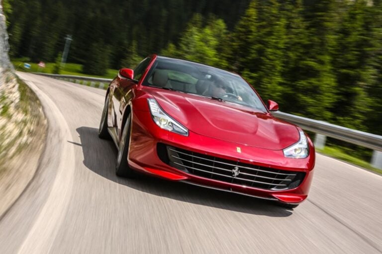 Ferrari GTC4Lusso