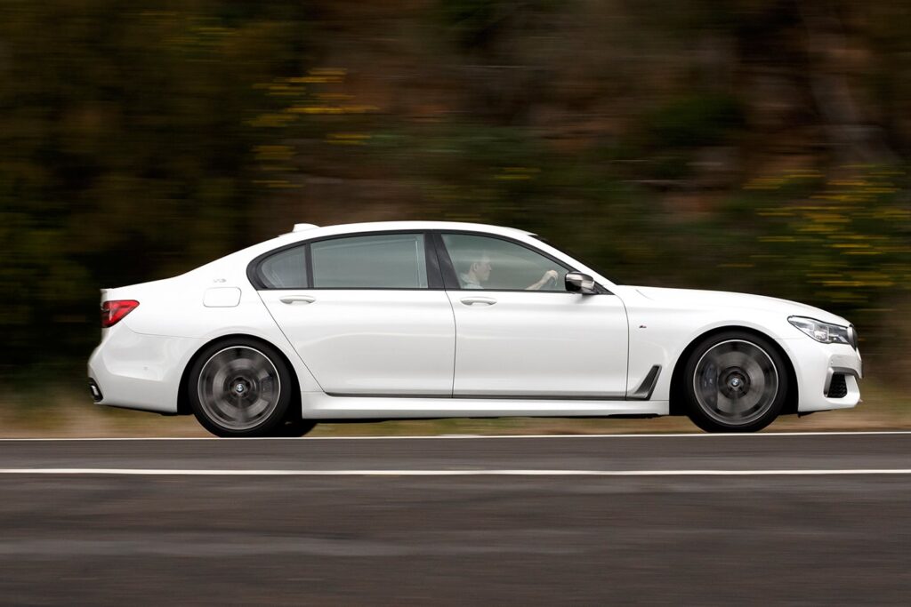 2017 BMW M760Li xDrive