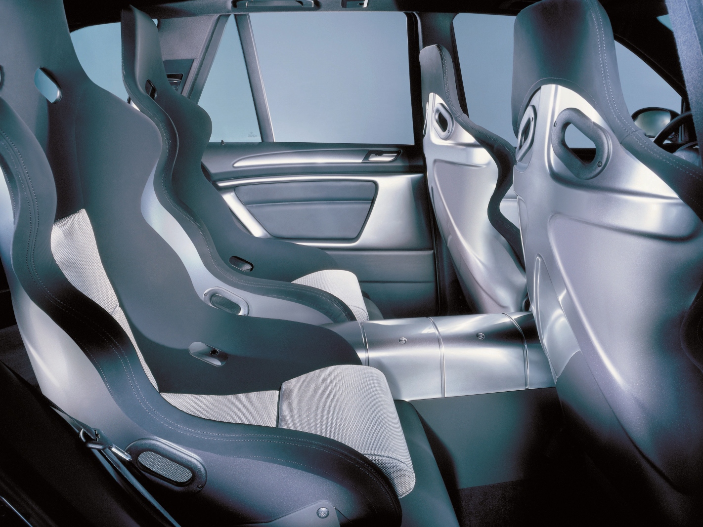 200 BMW X5 le Mans concept