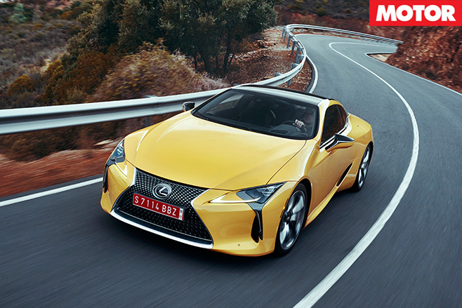 Drivnig Lexus LC500