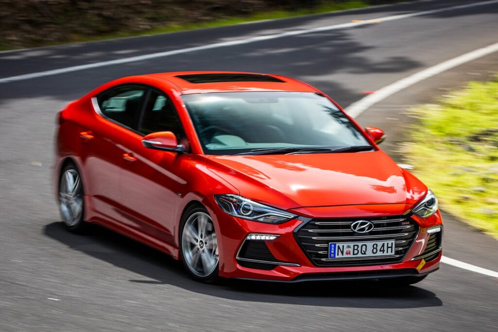 2016 Hyundai Elantra SR Turbo review