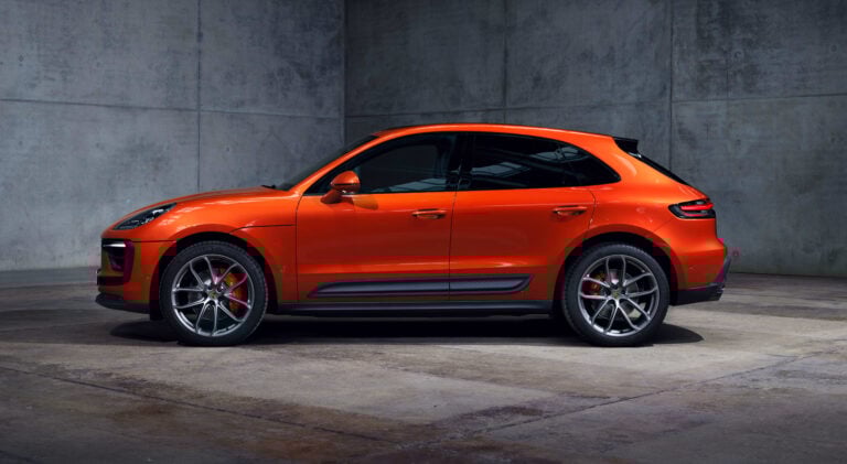 2022 Porsche Macan S