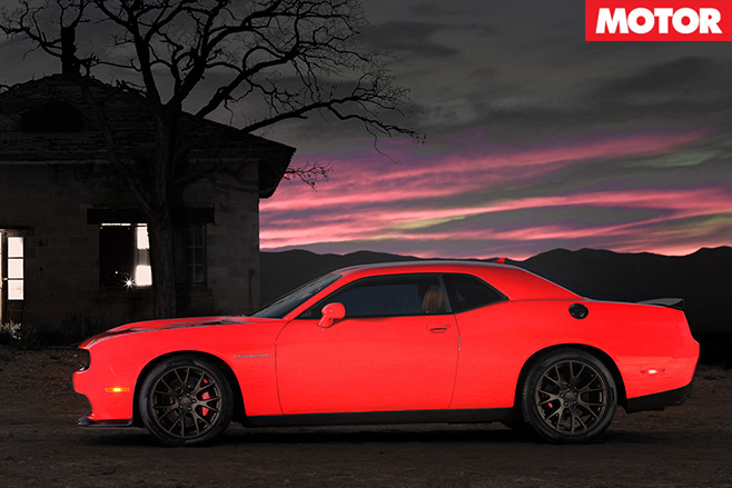 Dodge Challenger SRT side