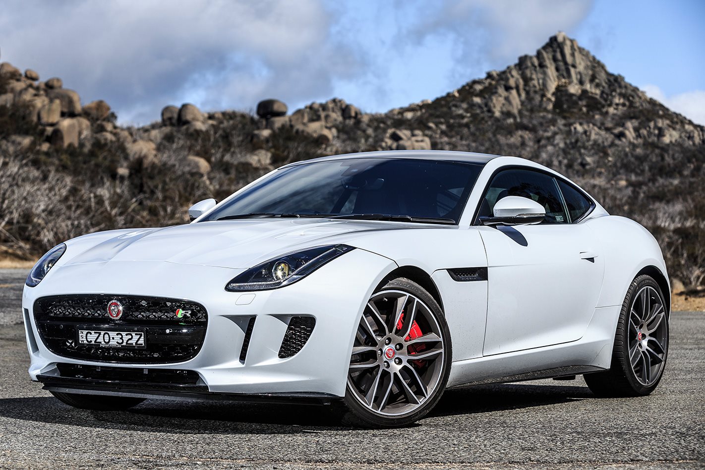 Jaguar F-Type R AWD