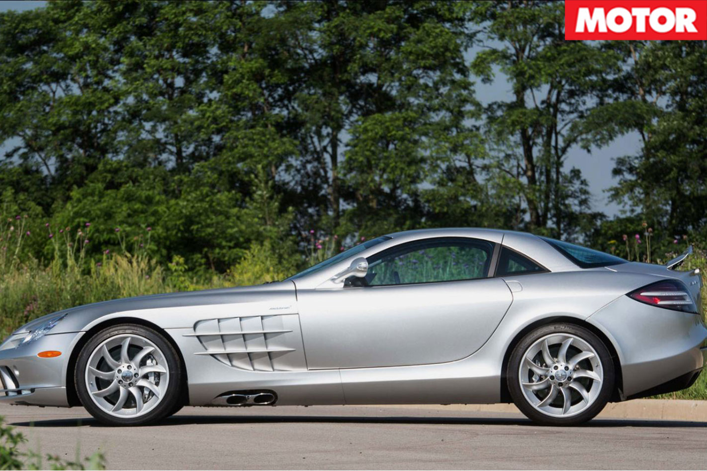 Mercedes McLaren SLR side