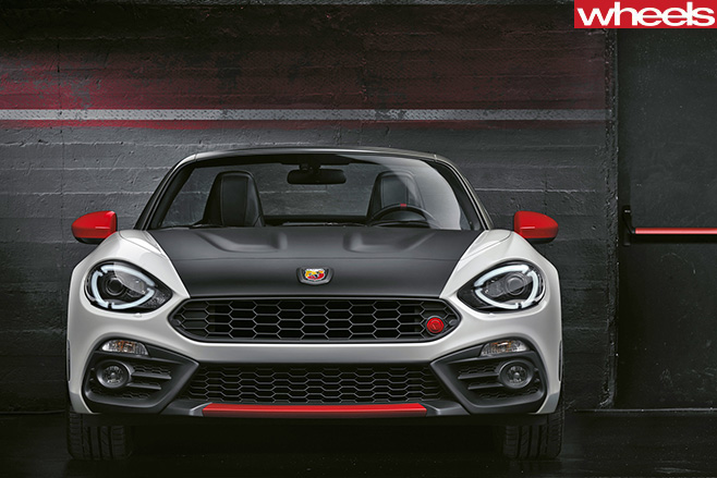 Fiat -Abarth -124-Spyder -front