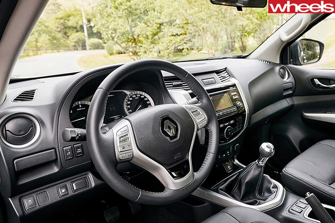 Renault -Alaskan -interior