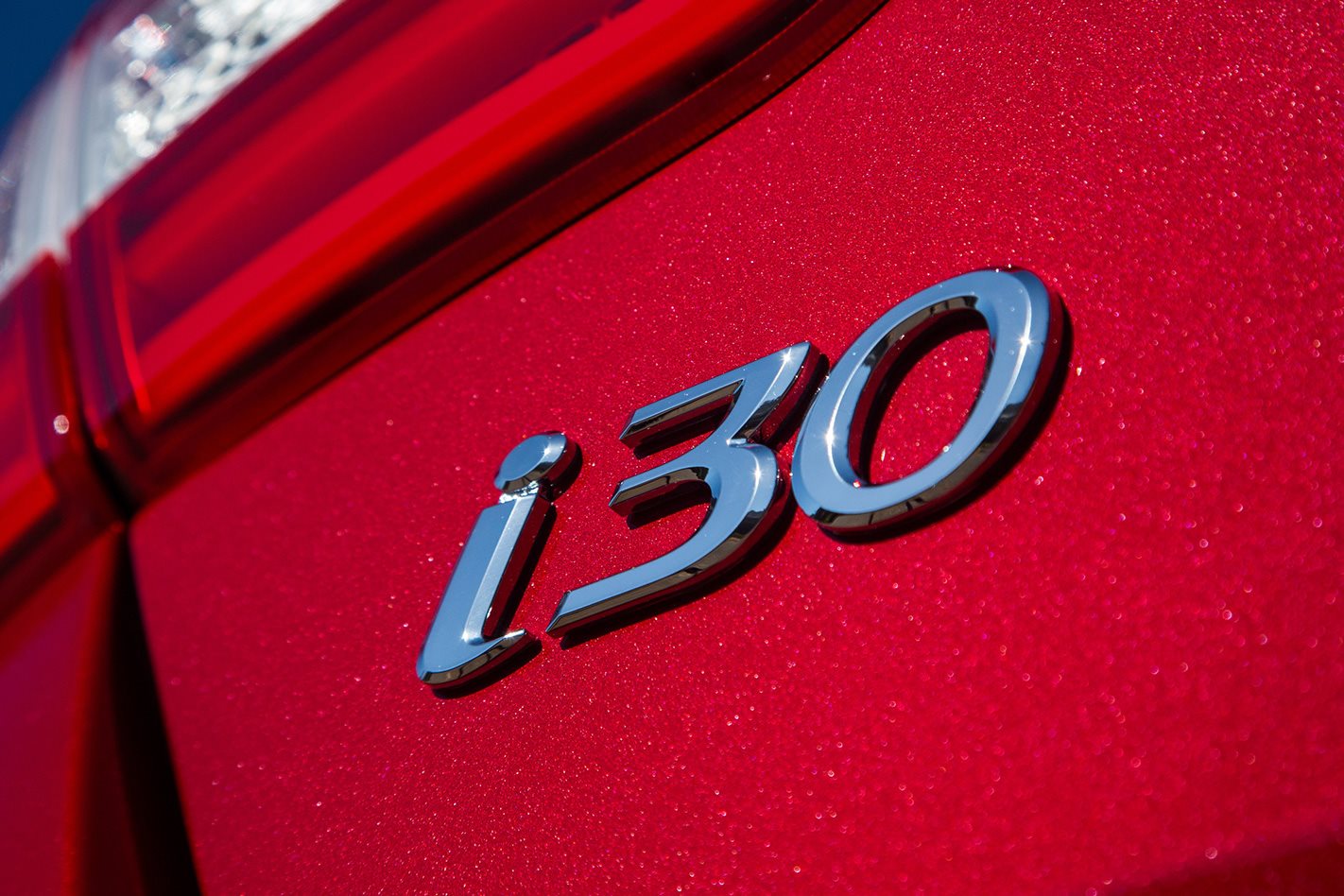 Hyundai i30 badge