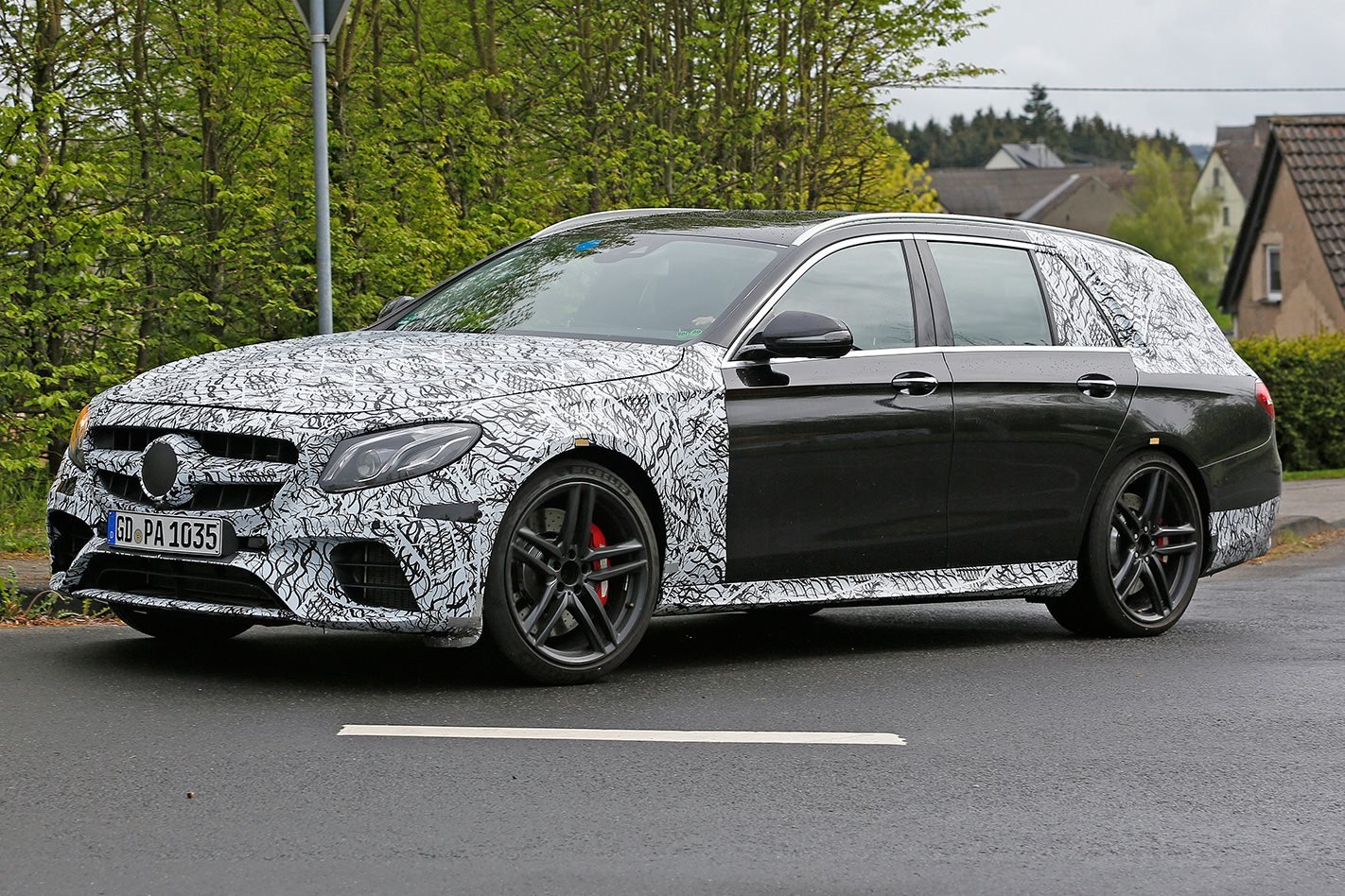 Mercedes-AMG E63 Estate spy pics