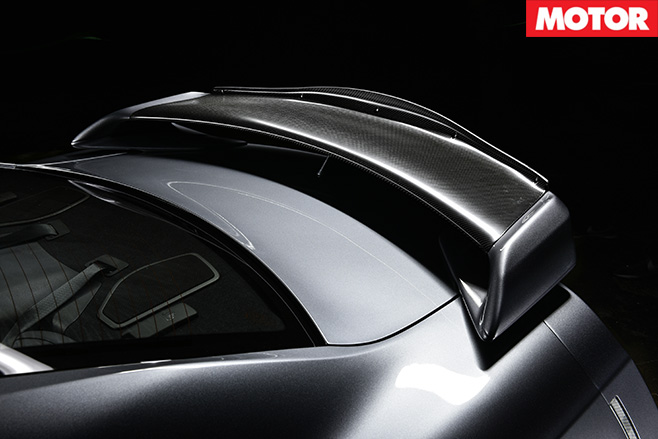 Litchfield LM20 Nissan GT-R spoiler