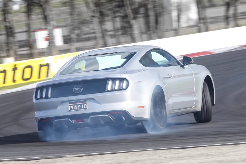 Ford Mustang Ecoboost