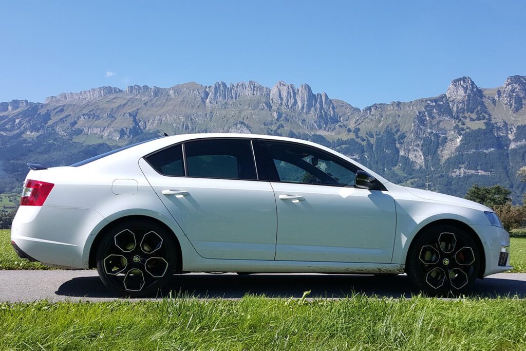 2016 Skoda Octavia RS 230 review