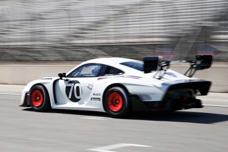 2019 Porsche 935 Australian Grand Prix debut