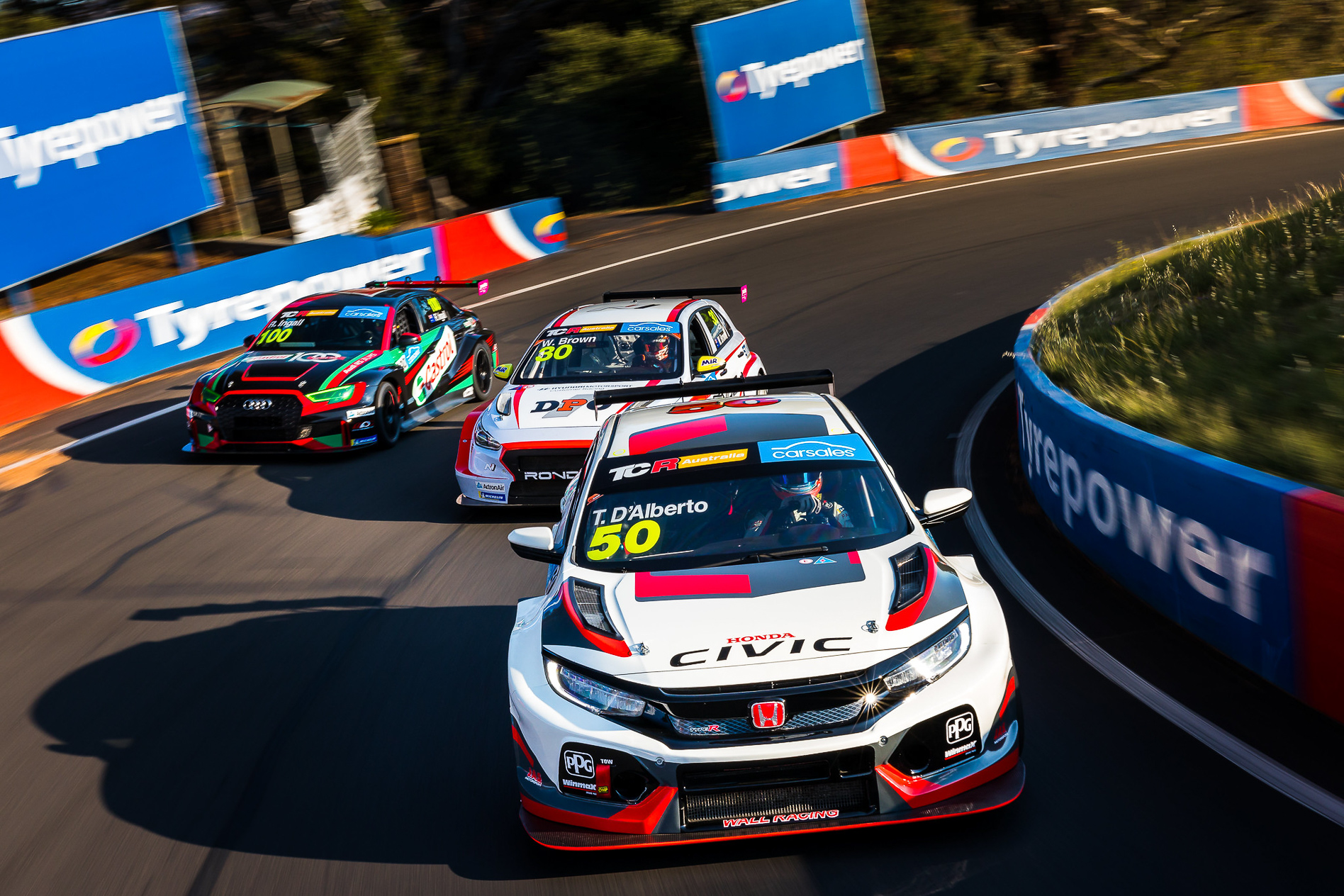 Bathurst International race 2020
