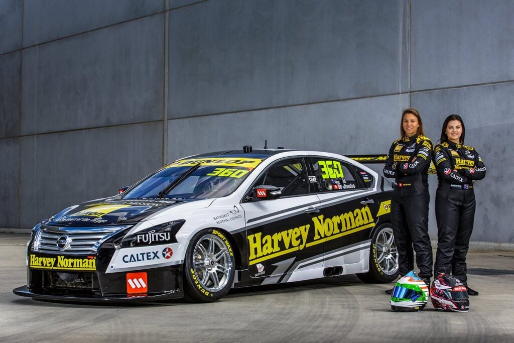 Nissan Altima Supergirls