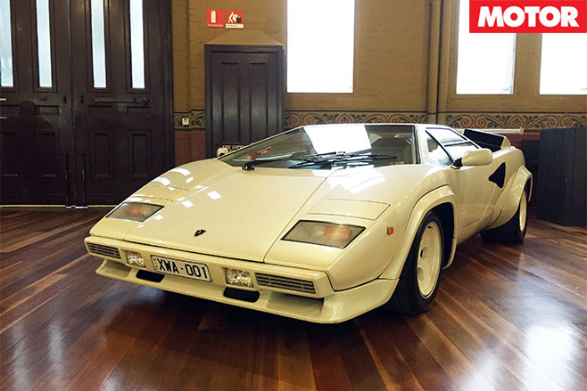 Lamborghini -Countach -LP5000-QV
