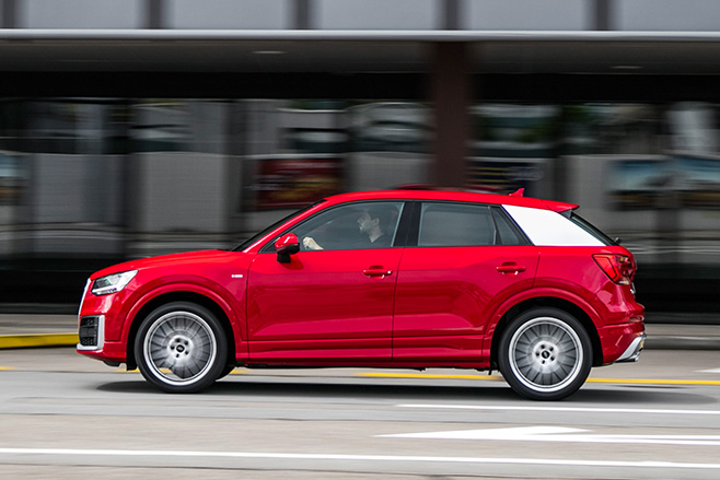 Audi Q2 driving side