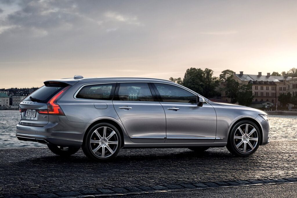 Volvo V90