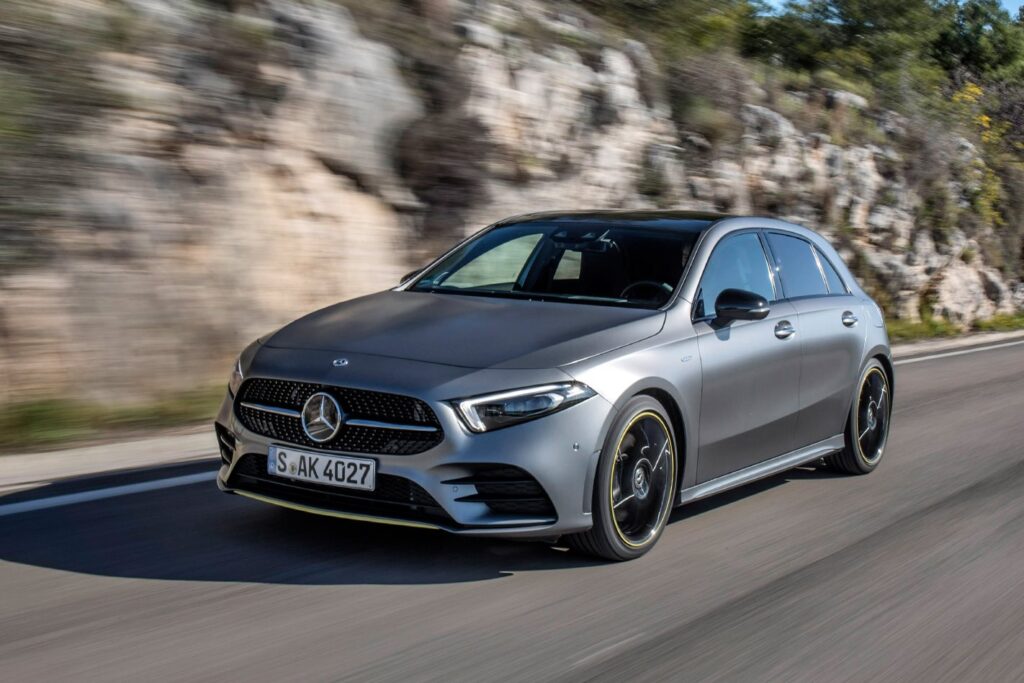 mercedes benz a class rolling