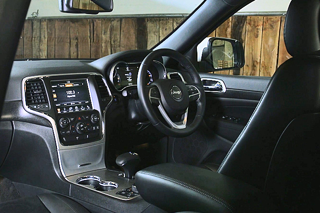Jeep Grand Cherokee interior