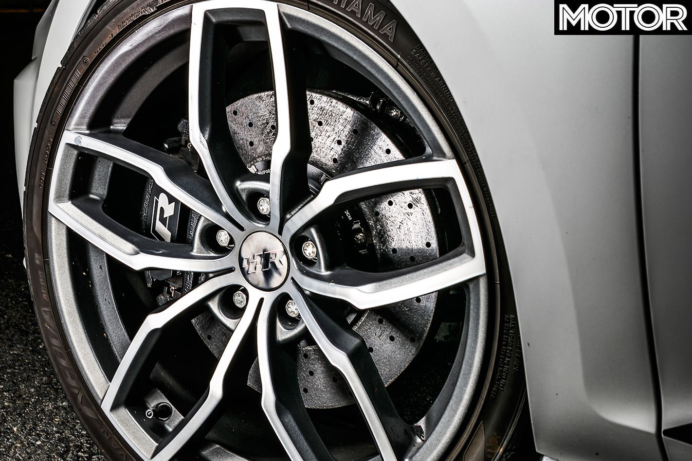 Volkswagen Golf wheel