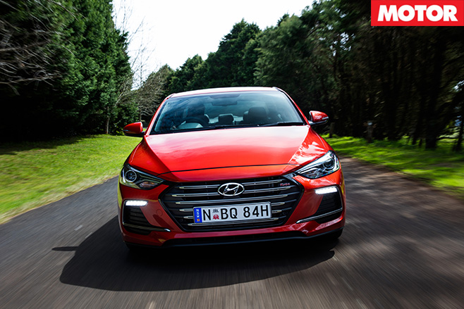 2016-Hyundai Elantra SR Turbo front