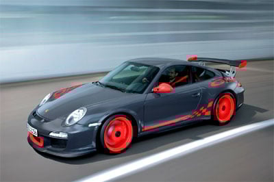 Porsche shows its track ready and street legal 911 GT3 RS
