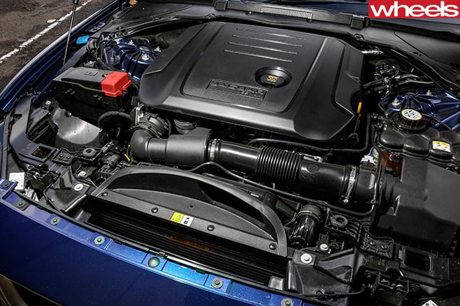 2016 Jaguar XE R-Sport 20d